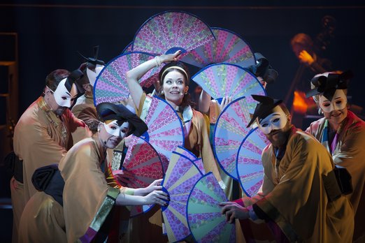 Anna-Maria Hallgarn i "Carmencita Rockefeller". Foto: Markus Gårder